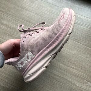 Hoka Clifton 9 Pale Mauve/ Peach Whip